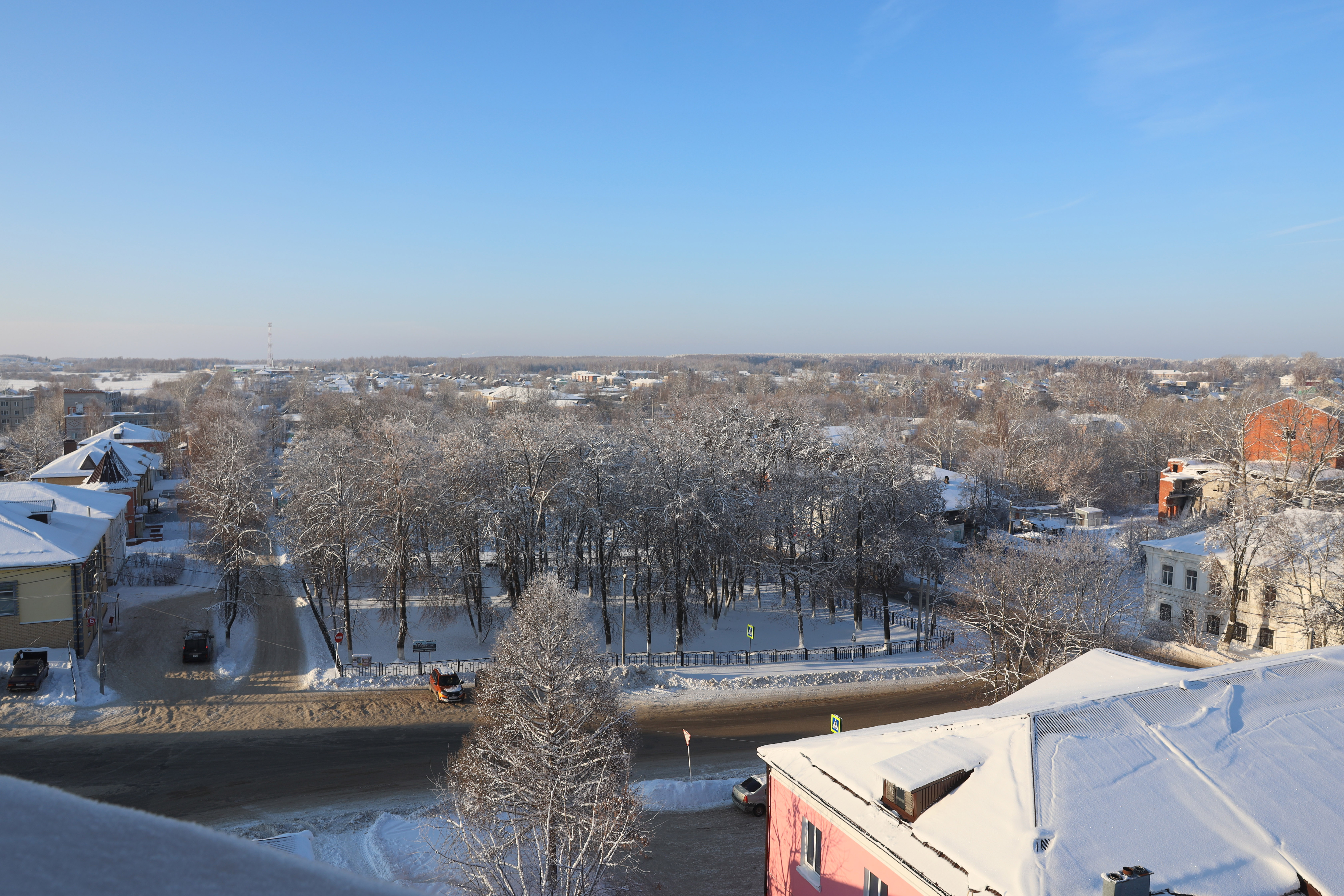 Западный вид с колокольни